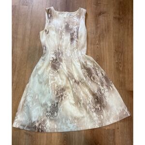 Snake-print sleeveless dress in A-line silhouette featuring pleated‎ skirt